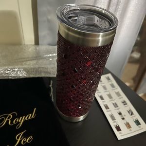 Jacqueline Kent Royal Ice red bling 20oz tumbler